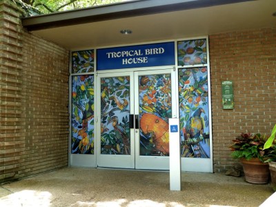 Tropical Bird House Houston Zoo by Lee